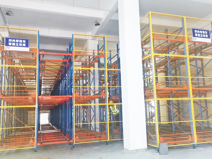 四向穿梭車立體庫出入庫流程